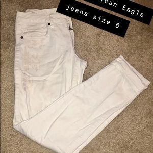 American Eagle white skinny jeans